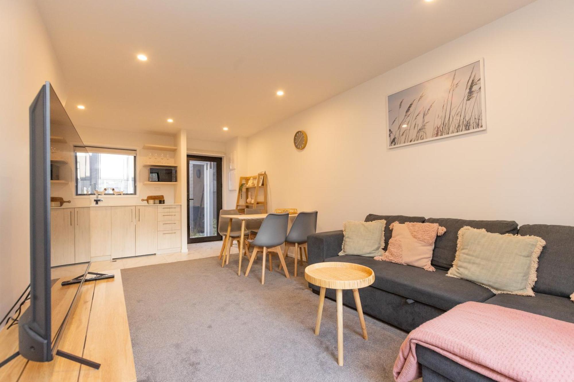 Ferienwohnung Entertaining Townhouse By Little High Eatery Christchurch Exterior foto