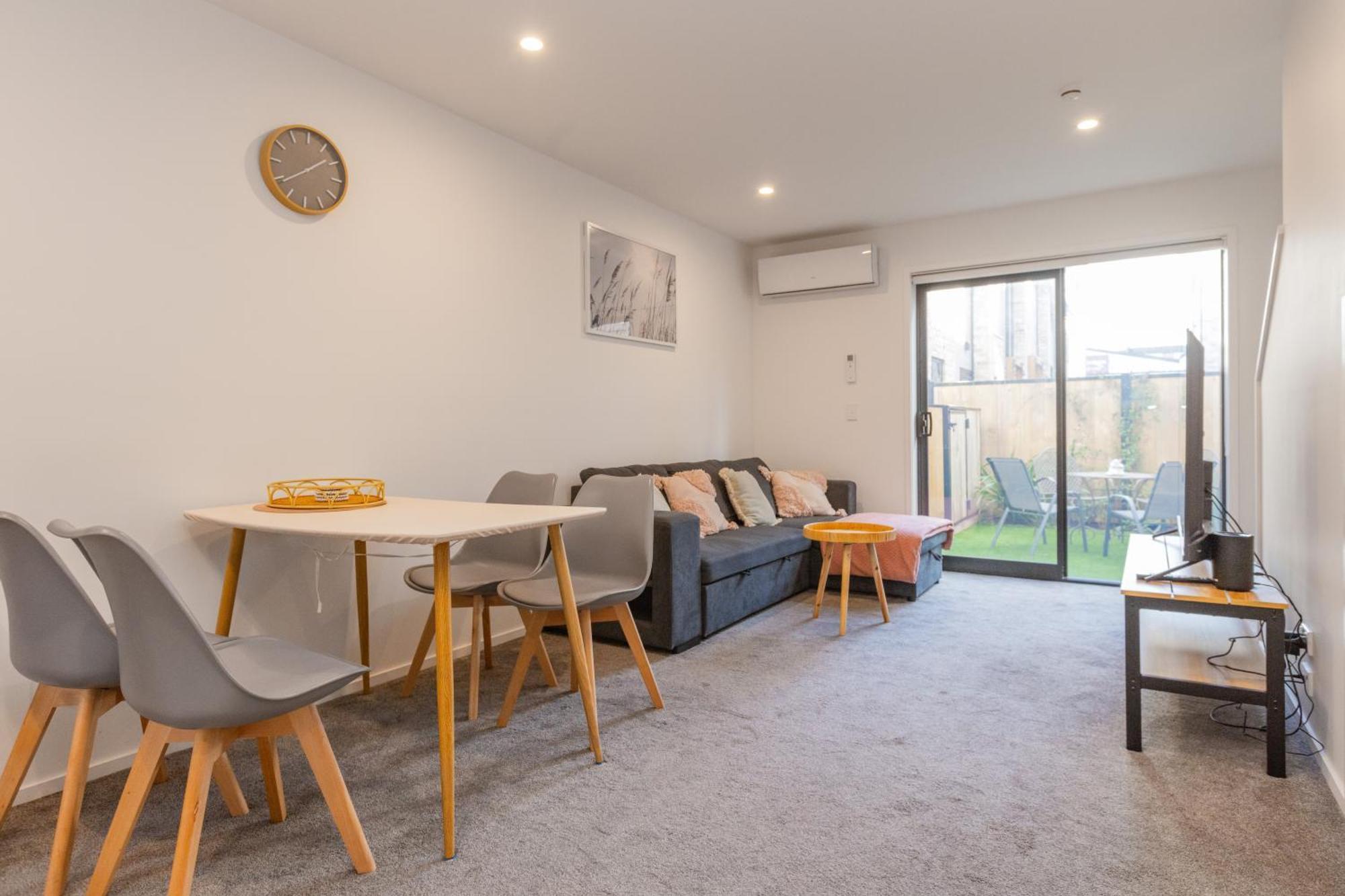 Ferienwohnung Entertaining Townhouse By Little High Eatery Christchurch Exterior foto