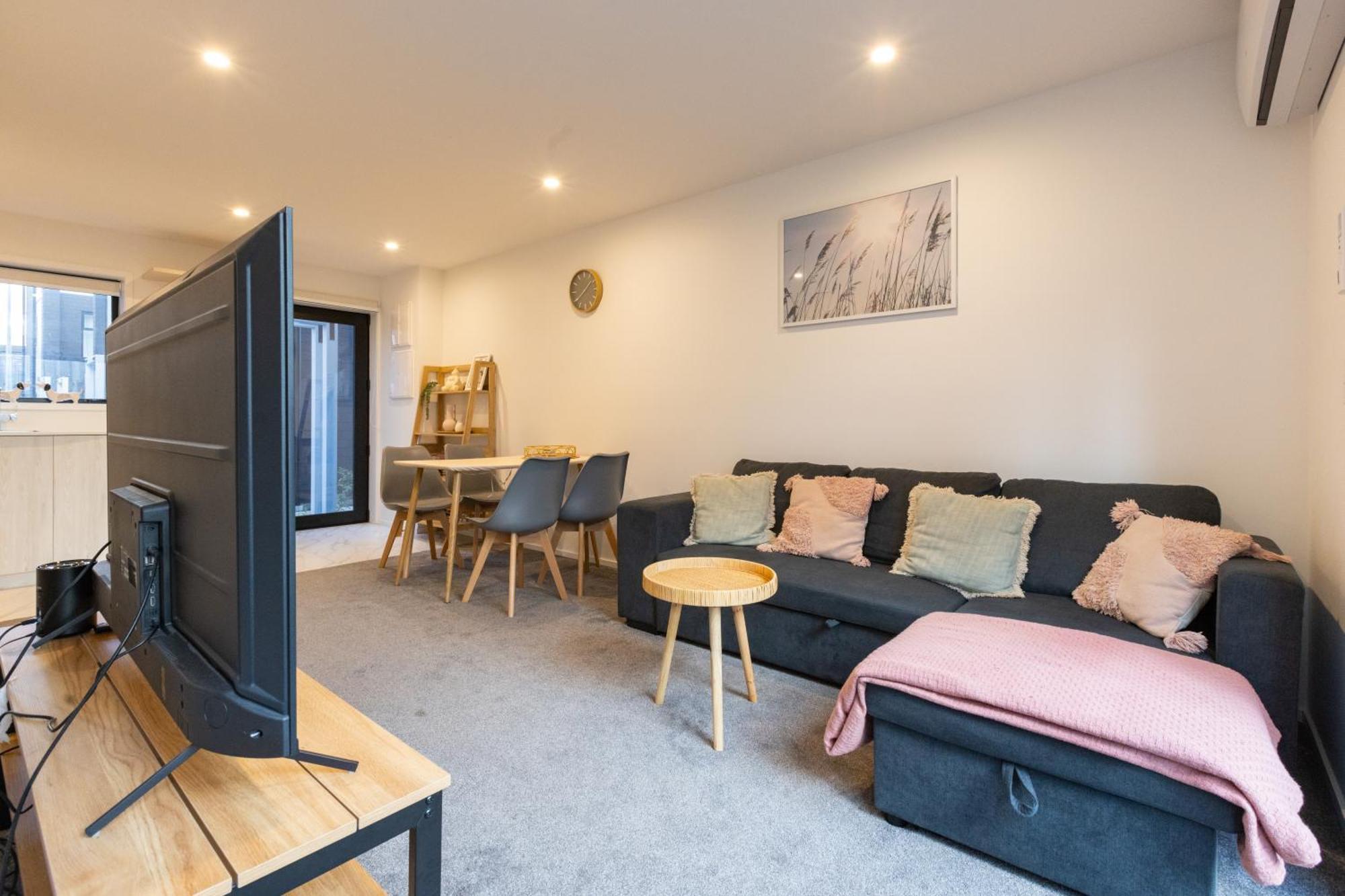 Ferienwohnung Entertaining Townhouse By Little High Eatery Christchurch Exterior foto